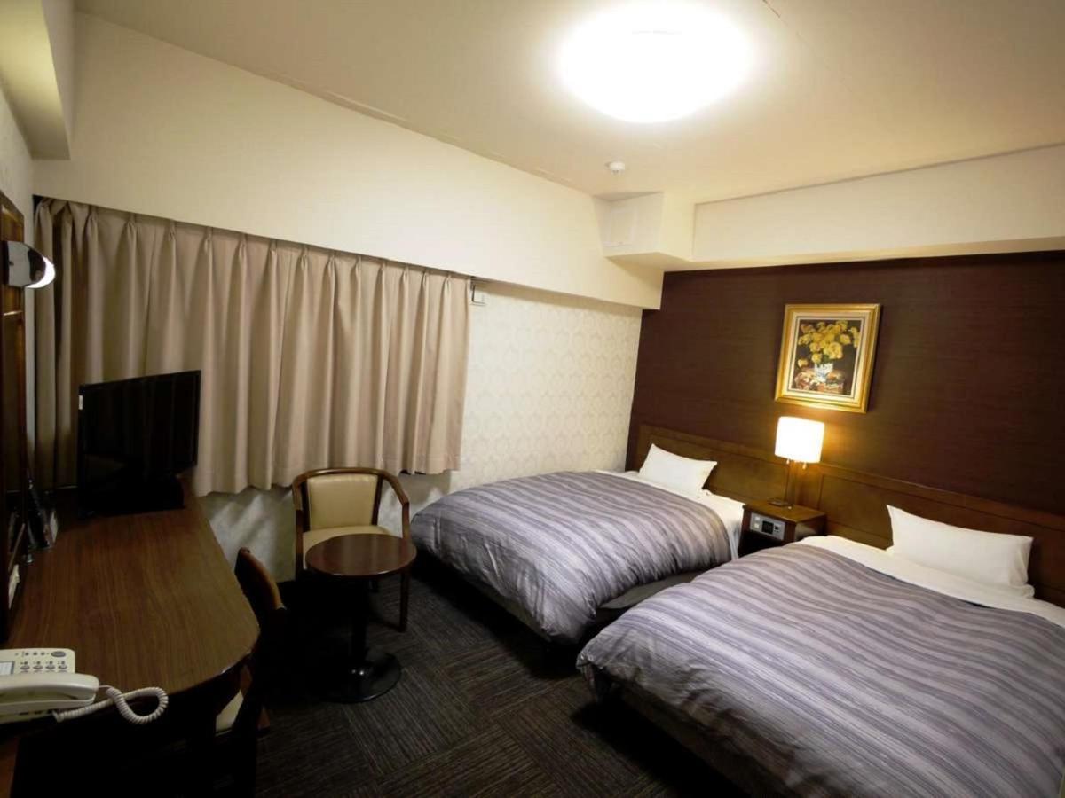 Hotel Route-Inn Yokohama Bashamichi Exterior foto